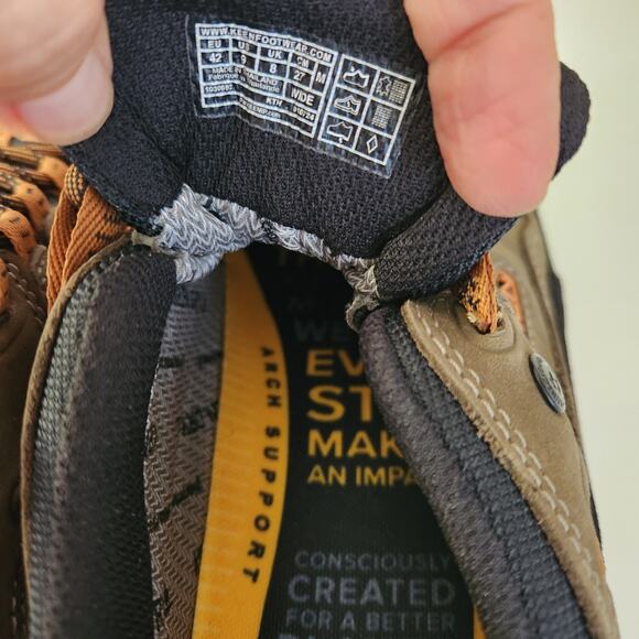 KEEN Men's Targhee 4 Low Height Durable Waterproof Hiking Shoes, US 9 - Picture 7 of 10